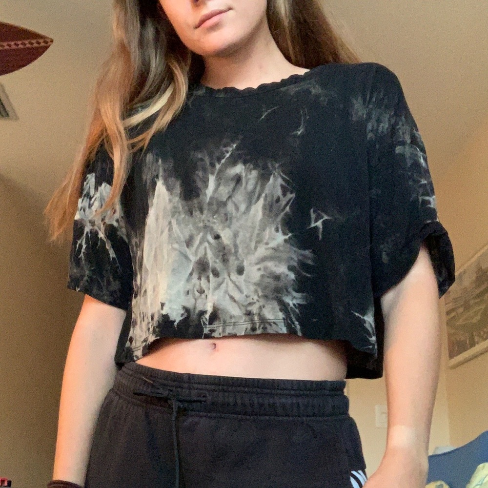 Ginger G Tie Dye Crop Top. Women’s Small